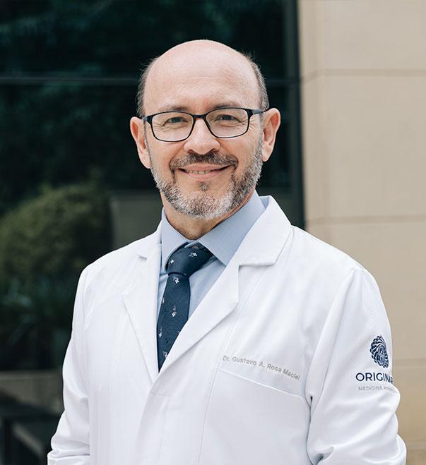 Dr. Gustavo